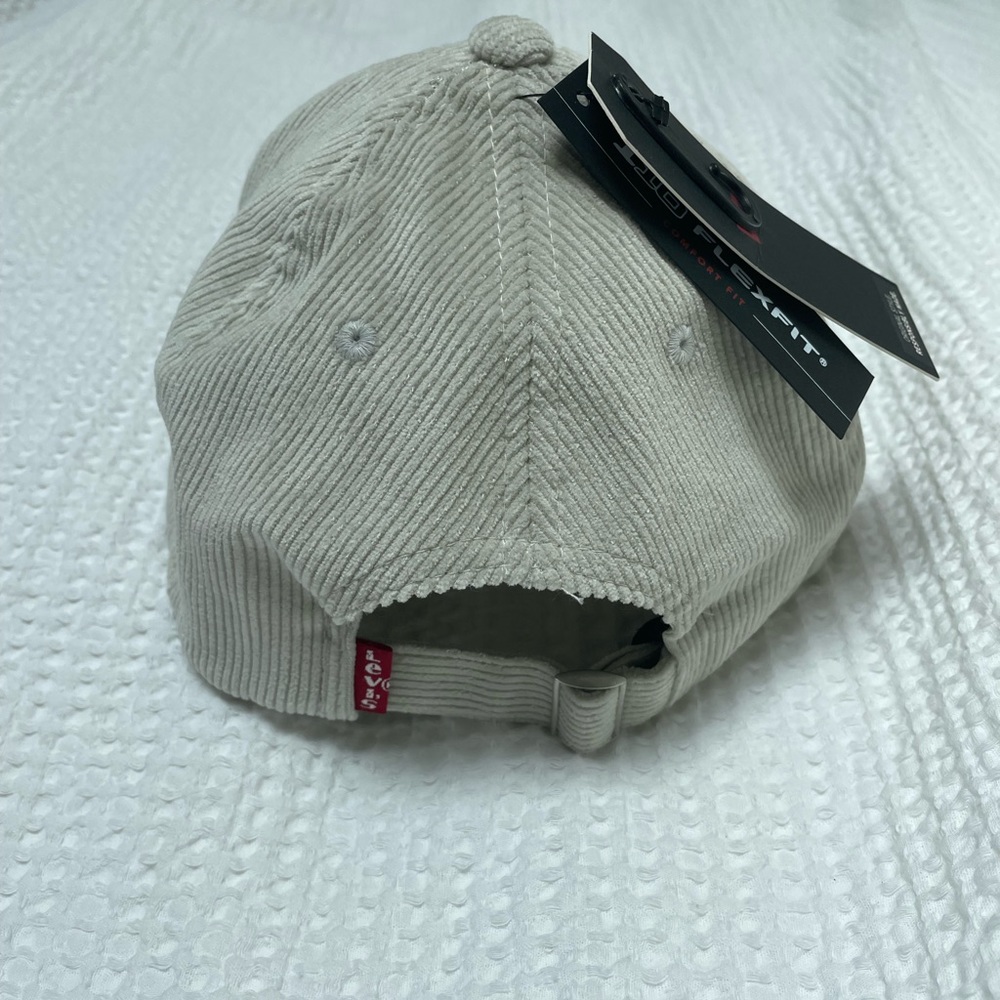 LEVIS HAT - Picture 2 of 3